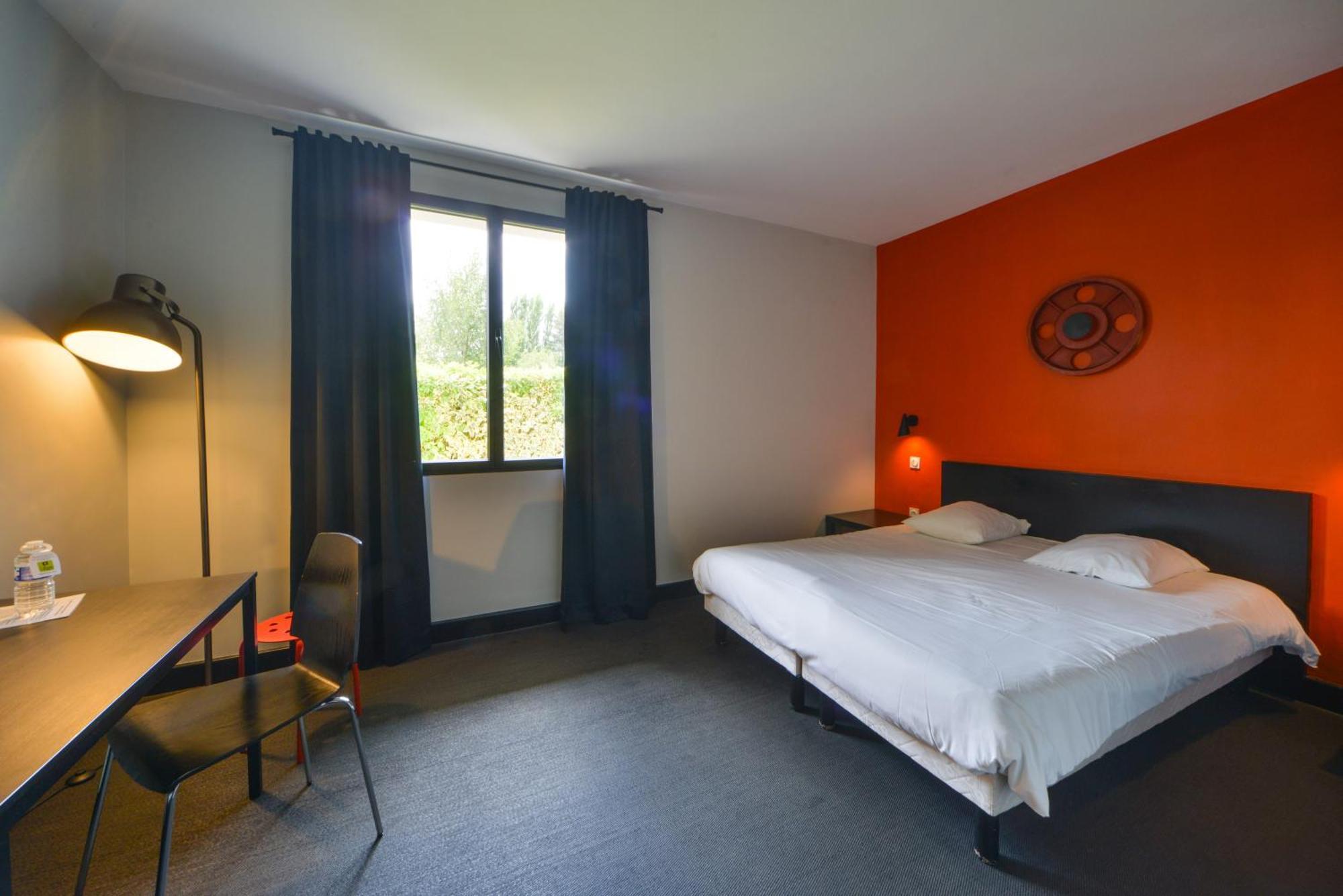 Logis - Hotel Restaurant La Mire Vierzon Dış mekan fotoğraf