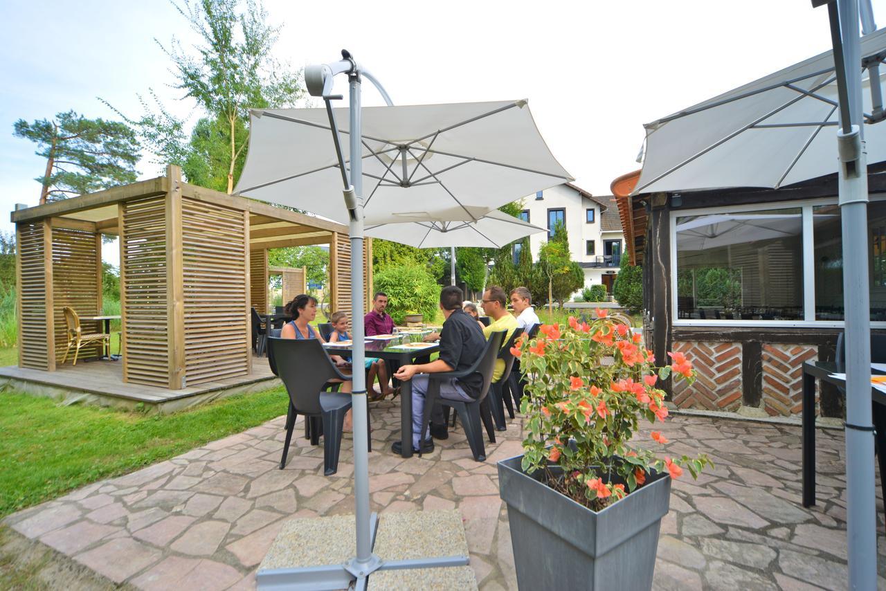Logis - Hotel Restaurant La Mire Vierzon Oda fotoğraf