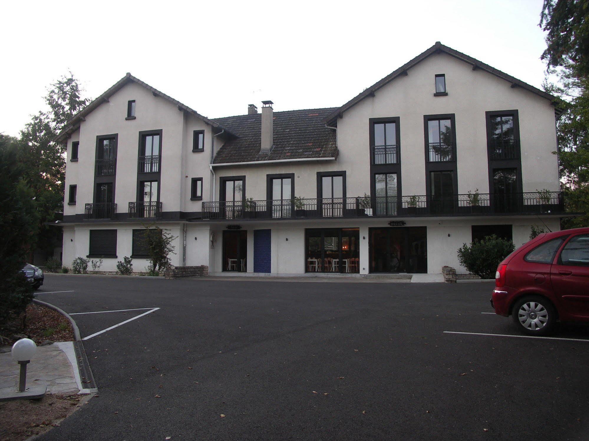 Logis - Hotel Restaurant La Mire Vierzon Dış mekan fotoğraf