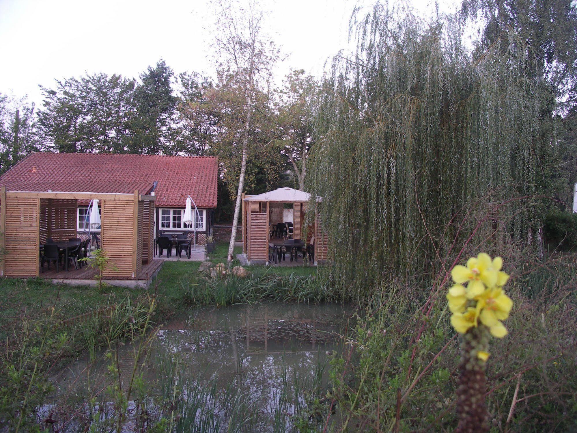 Logis - Hotel Restaurant La Mire Vierzon Dış mekan fotoğraf